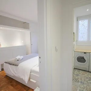 Appartement Wazemmes- Avec Balcon Et Vue 