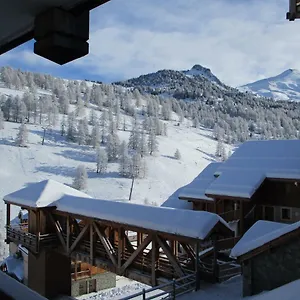 Appartement Joli T4 à Vars Dans Résidence 4 étoiles, Vars (Hautes-Alpes)